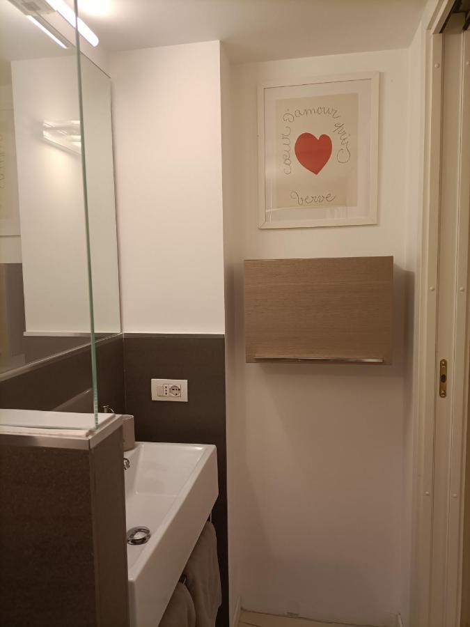 Ferienwohnung Be My Guest In Citta' Alta Charme&Relax Bergamo Exterior foto