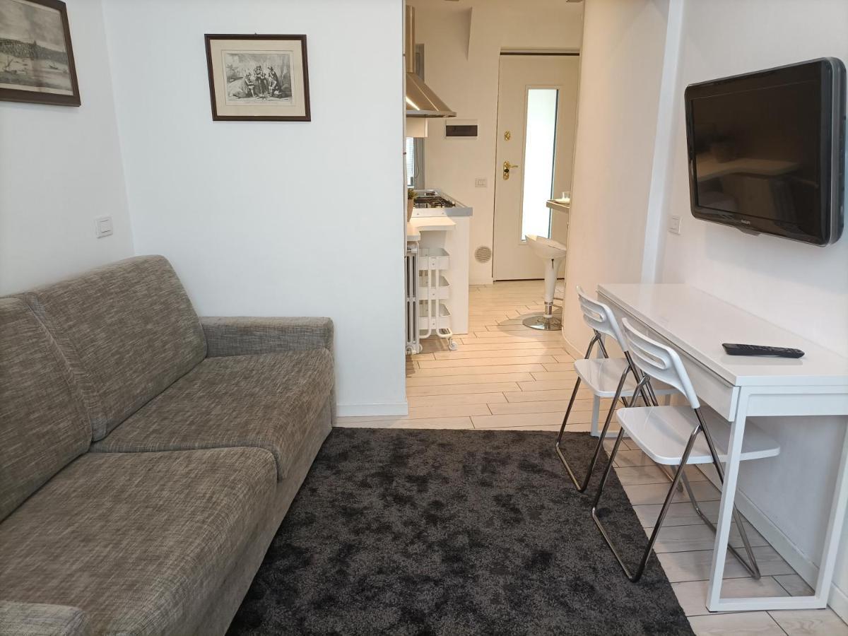 Ferienwohnung Be My Guest In Citta' Alta Charme&Relax Bergamo Exterior foto